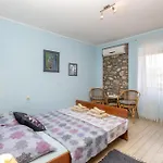 Lovely Home In Jadranovo Ferienhaus *
